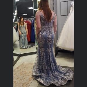 Prom dress. Im 5’8 and the dress is perfect length for 2-3 inch heels